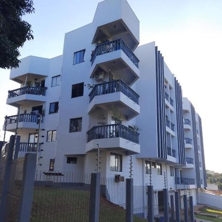 Apartamento Foz Centro 03 Apartment ฟอสดูอีกวาซู ภายนอก รูปภาพ
